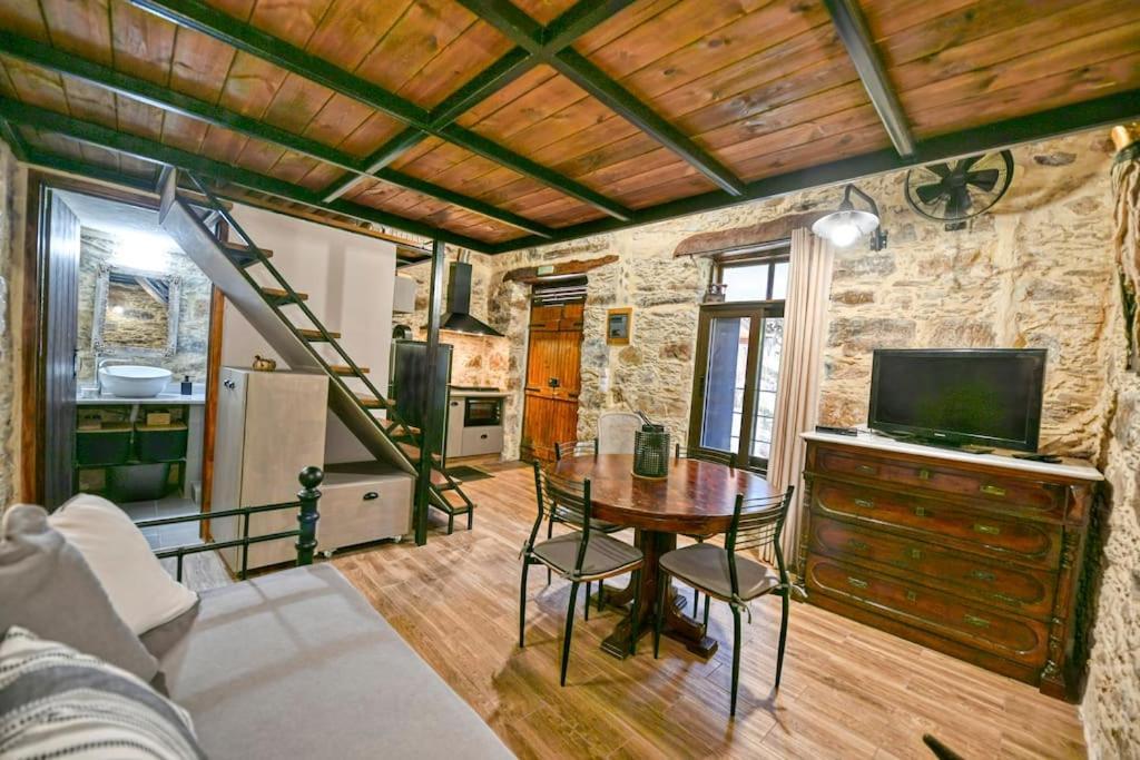 فيلا Pefkopetro Loft خانيا المظهر الخارجي الصورة